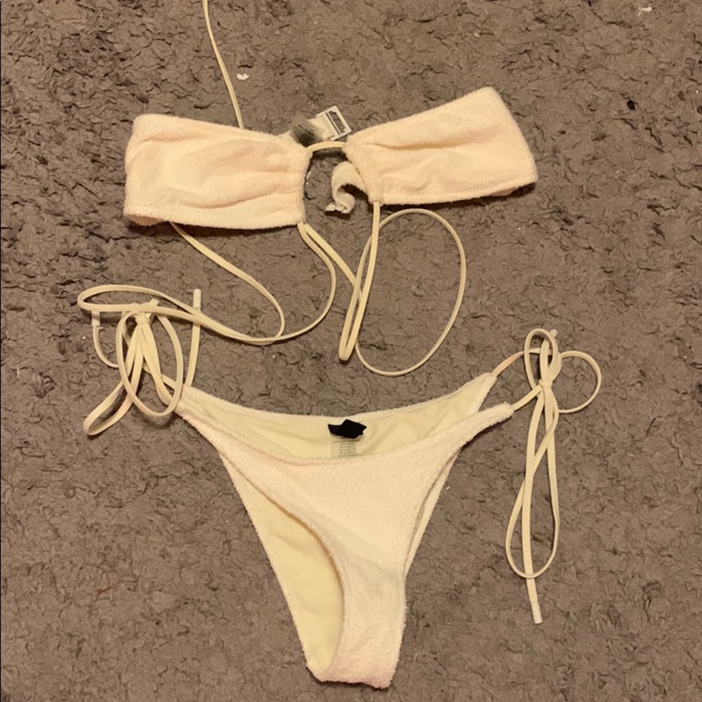 Triangl terry cloth white bikini